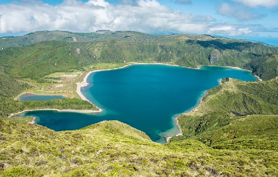 Lagoa Do Fogo Azores Lagoa Do Fogo Azores