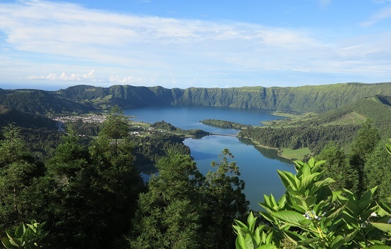lakes azores lakes azores